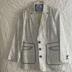 Chicos travelers collection